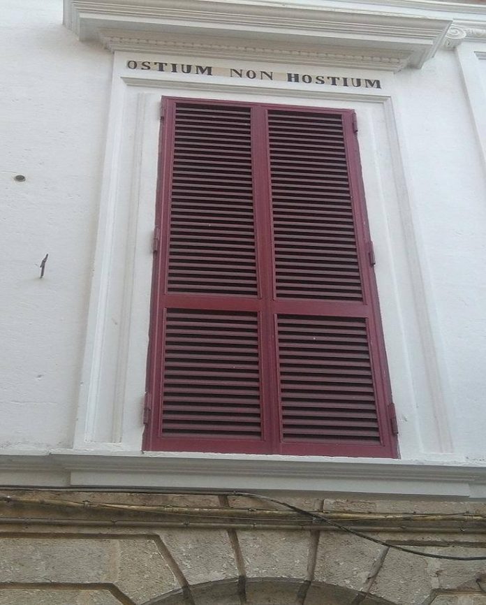 ostium non hostium