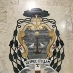stemma arcivescovo chiesa madre