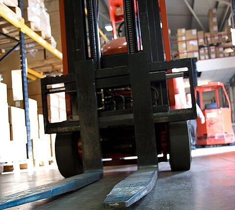 forklift-g7265a2347_640 operai mulettisti