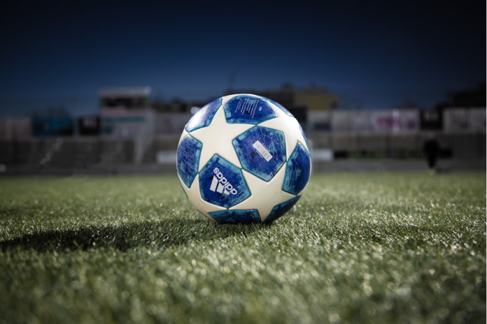 Senza titolo champions league