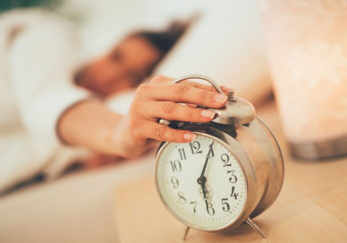sveglia dormire